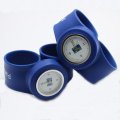 Moda Silicona Cuarzo reloj Slap Band